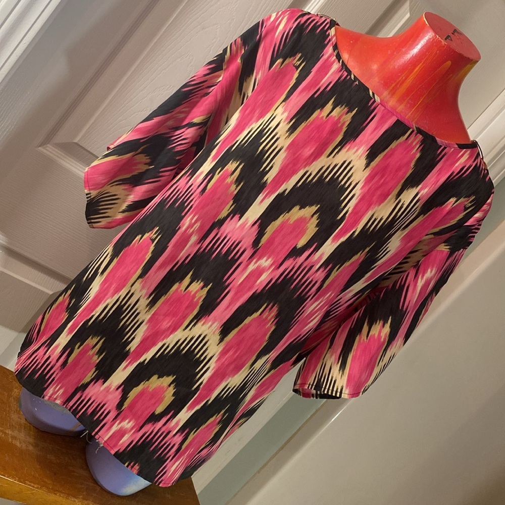 Michael Kors Black and Pink Graphic 3/4 Sleeve Blouse